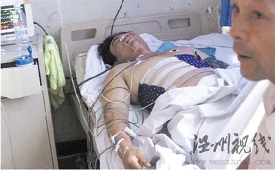 女子駕車碾壓農(nóng)民工后多次返回現(xiàn)場(chǎng)沖撞人群(圖)