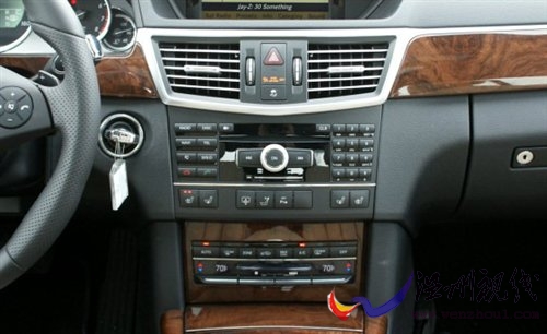 豪華動力兩不誤 試駕2010款奔馳-E550 汽車之家