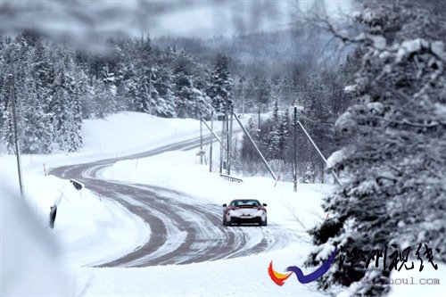 浪漫之旅 冰雪試駕2011款奔馳SLS AMG 汽車之家