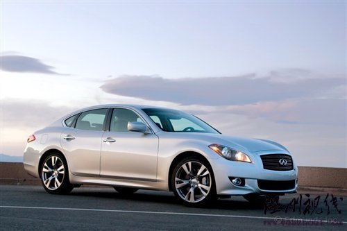 大號(hào)的G37 試駕2011款英菲尼迪-M37S 汽車之家