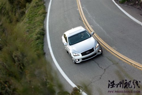 大號的G37 試駕2011款英菲尼迪-M37S 汽車之家
