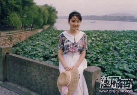 18年前西湖邊的一個(gè)女子