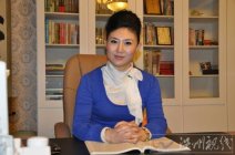 淄博嘉盛置業(yè)投資公司總經理李阿寧 打人的李剛姐叫