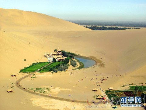 “沙漠奇觀”月牙泉或消失