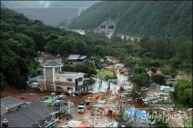 韓國:暴雨引發泥石流 6名大學生志愿者不幸身亡
