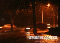 河北:昨日強(qiáng)降雨造成內(nèi)澇 今日高溫悶熱