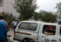北大新生宿舍內(nèi)自殺 家長(zhǎng)否認(rèn)北大新生自殺原因是做