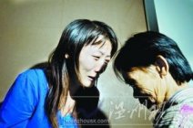 關注小悅悅傷情如何:17日悅悅恢復微弱呼吸18夜病情