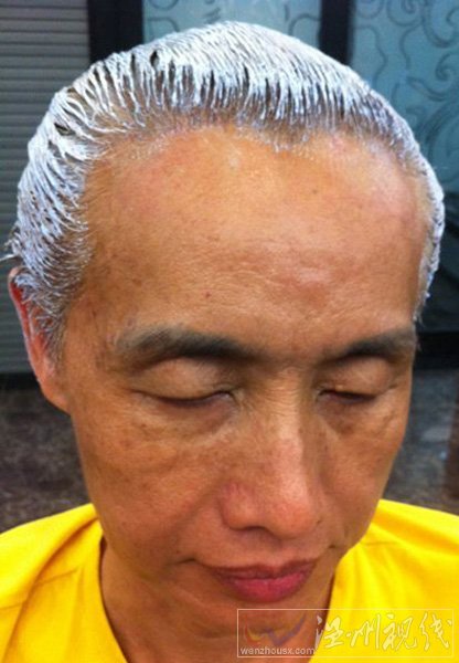 鄧建國(guó)一夜白頭