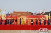 清東陵景區(qū)舉辦首屆“穿越大清朝”福地廟博會(huì)被批