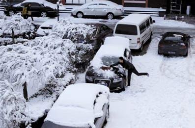 北京入冬以來(lái)最大降雪致空氣質(zhì)量達(dá)一級(jí)水準(zhǔn)