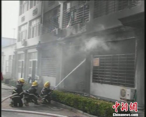 河北學洋明膠廠經理縱火銷毀證據(jù)被拘 倉庫被封