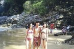 潘霜霜在泰國普吉島拍攝《貓人女王》遇泰國普吉島
