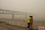 秸稈焚燒致霧霾 近日南方多地出現霧霾天氣和燃燒秸