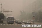 燃燒秸稈造成湖北武漢霧霾天氣