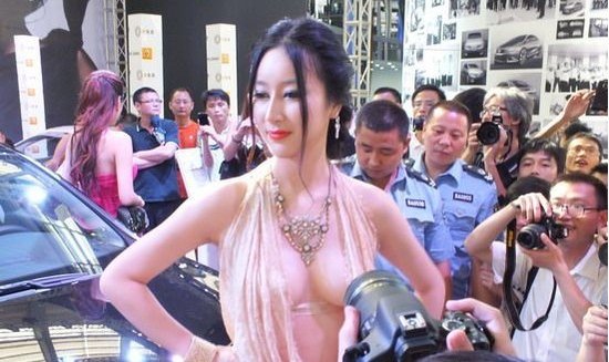 干露露2號亮相深港澳車展