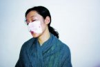 女星李依馨摸藏獒被咬毀容 主演的藏獒咬配角狗仗人