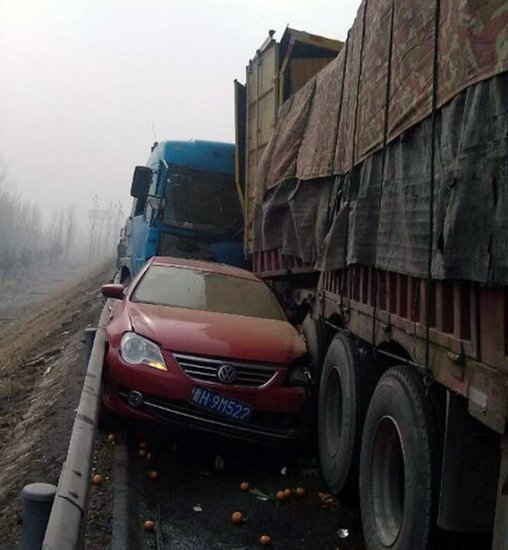 京臺高速山東段車禍
