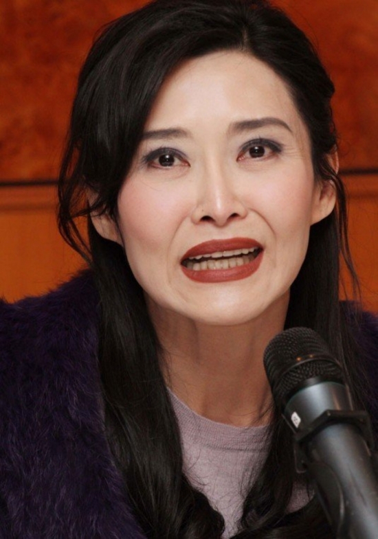 葉玉卿開(kāi)記者會(huì)澄清老公胡兆明財(cái)務(wù)狀況傳聞