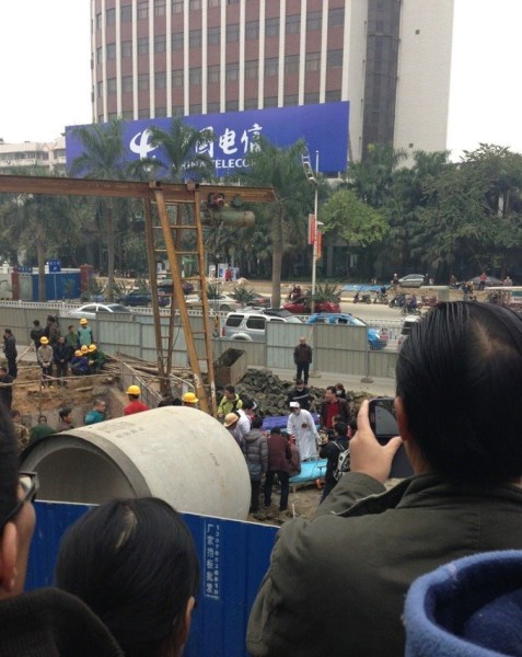 南寧地鐵塌方報道有誤，發(fā)生塌方事故的是南寧市政污水管線工地