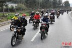 春運(yùn)摩托車(chē)大軍 2013年返鄉(xiāng)摩托車(chē)大軍日夜兼程