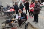 中國老式爆米花神器走紅 震驚美國老外