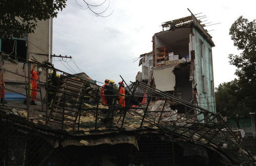 寧波慈溪鍋爐爆炸事故現場