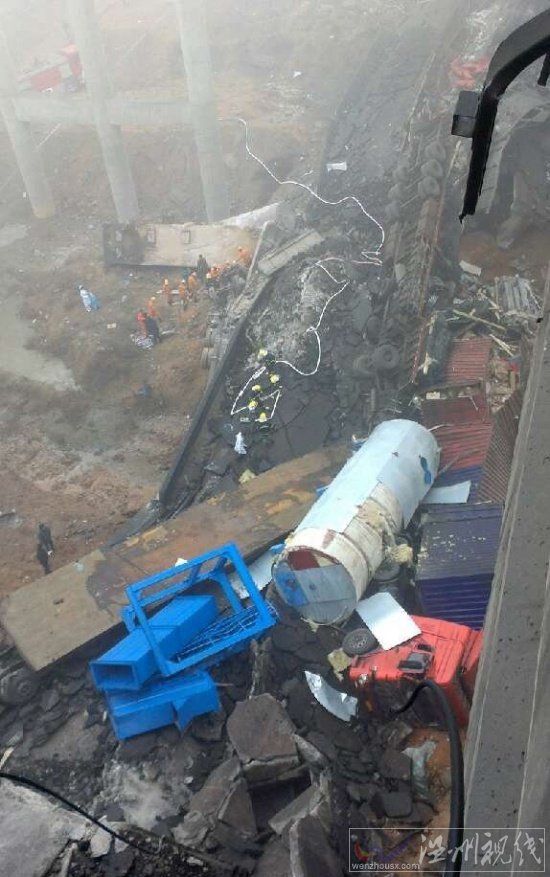 義昌大橋爆炸坍塌事故現(xiàn)場圖片