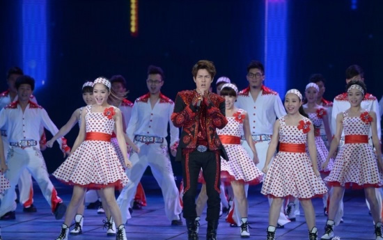 吳克群冬天里一把火