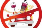 靜寧縣男子酒駕撞人 2月10日甘肅平?jīng)瞿凶泳坪篑{車撞