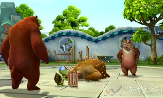 熊二感冒發(fā)高燒，翠花幫熊二針灸治療