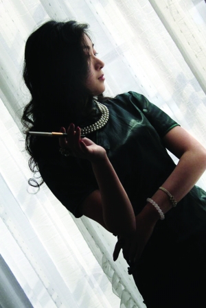 旗袍姐戴穎寫真照片