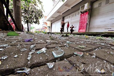 溫州南亞花園爆炸事件中的兩名人員仍未脫離生命危險(xiǎn)