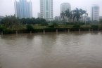 汕頭海濱路海水倒灌 天兔帶來大暴雨讓汕頭地區(qū)變成