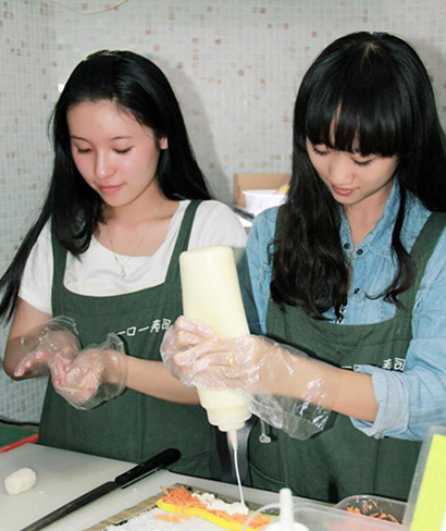 壽司女孩走紅網絡