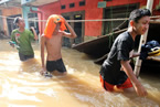 印尼洪水災害 2014年1月24日印尼發大水至少有30人遇難