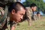 南京軍區俯臥撐比賽樊特赟奪冠 2902個俯臥撐在世界