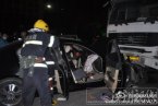 洛陽車禍現場 1月19日洛陽洛龍區轎車與攪拌車相撞