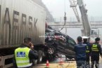 貴定車禍 1月28日貴州貴定縣西門河大橋發(fā)生八車相撞
