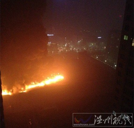 西安汽修廠大火圖片