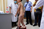 廣東10歲男童遭繼母施暴 班主任發現后報警