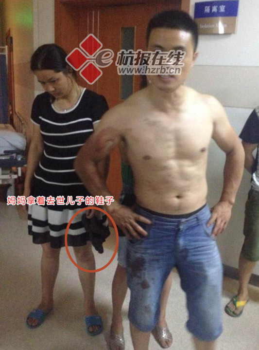 杭州女司機倒車致一死一重傷