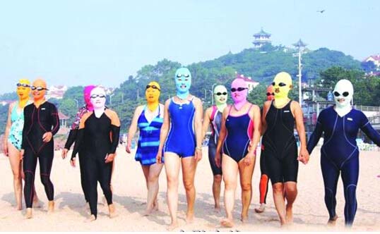 臉基尼大媽時裝風靡時尚圈