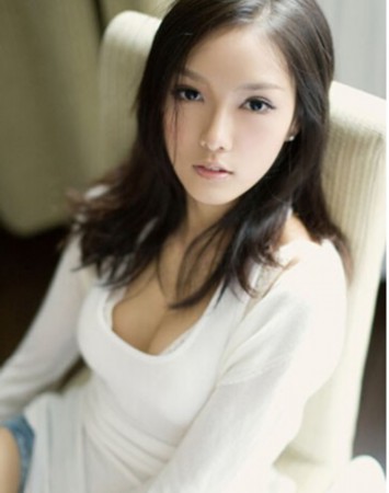 王思聰女友王穎照片