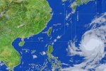 巴蓬臺風衛星云圖 18號臺風巴蓬衛星云圖