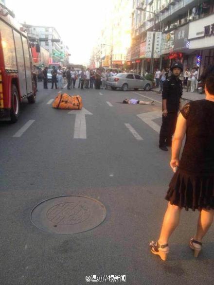 長(zhǎng)裙美女割脈后跳樓自殺