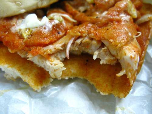 肯德基吃雞翅吃出數條活蟲