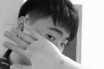 微博直播自殺 19歲少年網(wǎng)戀失敗自殺身亡