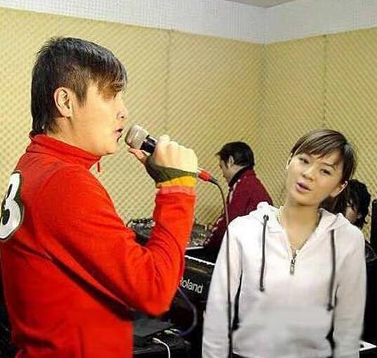 涉賭女主播王靖和孫楠