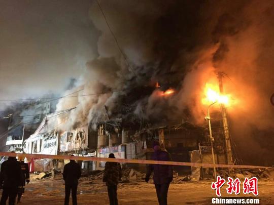 哈爾濱倉庫大火復(fù)燃